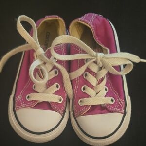 Converse Kids Fuchsia Sneakers